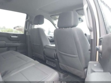 Chevrolet Silverado II 2022 Chevrolet Silverado 1500, 2022r., 4x4, 5.3L 5.3 Benzyna 355KM, zdjęcie 9