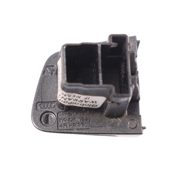 AUDI OE 8V0837206A KLIKA DVEŘE