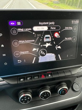 Renault Trafic III Combi 2.0 dCi  170KM 2024 Renault Trafic Passenger 9 osób NOWY Automat 170 koni model 2025 168 netto, zdjęcie 11