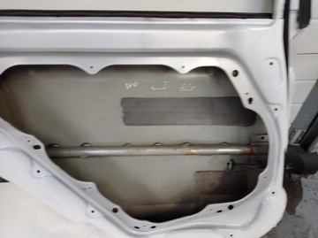 ДВЕРЬ ЗАДНЯЯ ЛЕВАЯ HYUNDAI I40 COMBI NCW