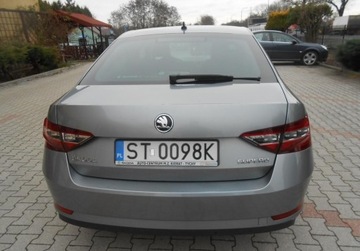 Skoda Superb III Liftback 1.8 TSI 180KM 2016 Skoda Superb Skoda Superb III LaurinampKlement, zdjęcie 4