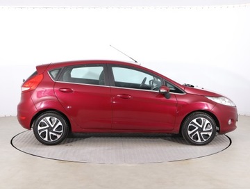 Ford Fiesta VII Hatchback 5d 1.4 Duratec 96KM 2011 Ford Fiesta 1.4, Salon Polska, Klima, Klimatronic, zdjęcie 5