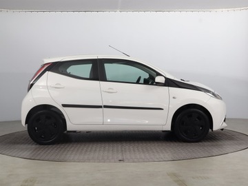 Toyota Aygo II Hatchback 5d 1.0 VVT-i 69KM 2017 Toyota Aygo 1.0 VVT-i, Salon Polska, 1. Właściciel, zdjęcie 5
