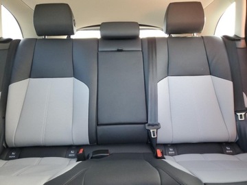 Land Rover Range Rover Velar 2025 Land Rover Range Rover Velar Dynamic SE 2025 2.0L 2.0 Benzyna 247KM, zdjęcie 10