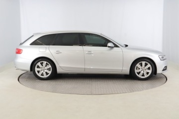 Audi A4 B8 Avant Facelifting 2.0 TFSI 225KM 2014 Audi A4 2.0 TFSI, Automat, Xenon, Bi-Xenon, Klima, zdjęcie 5