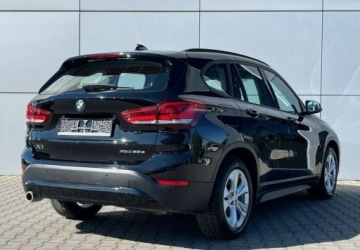 BMW X1 F48 Crossover Plug-In 1.5 25e 220KM 2021 BMW X1 xDrive Plug-In PDC Automat Led Navi Tempomat FV23 1.5, zdjęcie 7