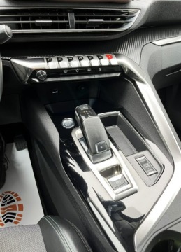 Peugeot 3008 II Crossover Facelifting  1.2 PureTech 130KM 2021 Peugeot 3008 Automat/Manetki/ Kamery360 /Salon Pl, zdjęcie 25