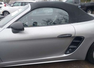 Porsche Boxster 718 Cabrio 2.0 300KM 2018 Porsche 718 Boxster 2018, 3.0L, od ubezpieczalni 2.0 Benzyna 300KM, zdjęcie 2