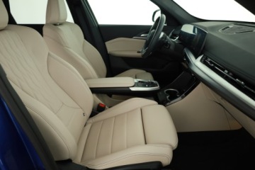 BMW X1 U11 Crossover 1.5 18i 136KM 2024 BMW X1 sDrive18i, Salon Polska, Serwis ASO, zdjęcie 6