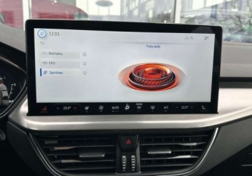 Ford Focus IV 2024 Ford Focus 1.0 Ecoboost Hybrid 125KM M6 Titanium X Salon PL Hybryda 125KM, zdjęcie 22