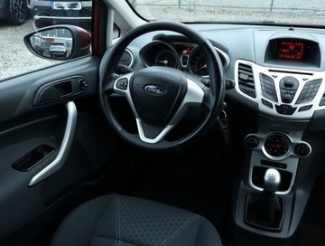 Ford Fiesta VII Hatchback 5d 1.4 Duratec 96KM 2011 Ford Fiesta 1.4, Salon Polska, Klima, Klimatronic, zdjęcie 6