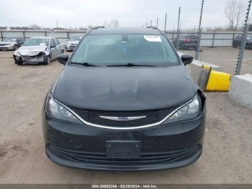 Chrysler Voyager V 2020 Chrysler Voyager 2020 Chrysler Voyager LXI FWD 3.6 Benzyna 287KM, zdjęcie 1