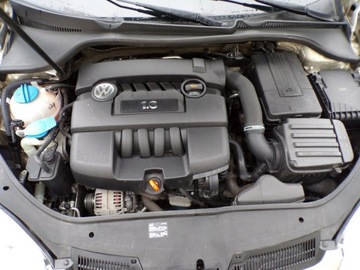 Volkswagen Golf V Hatchback 1.6 i 102KM 2005 Volkswagen Golf Klimtronic / 1.6 MPI / 102 KM / 5, zdjęcie 26