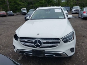 Mercedes GLC C254/X254 2022 Mercedes-Benz GLC 2022 MERCEDES-BENZ GLC 300 4MATIC SUV 2.0 Benzyna 255KM, zdjęcie 1