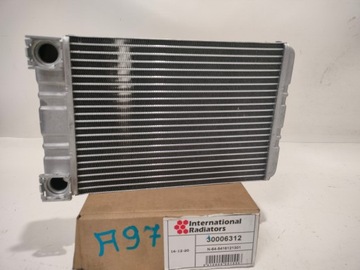 NOVÁ RADIÁTOR MERCEDES CLK W209 C W203 SL R230