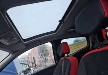 Renault Clio III Hatchback 5d 1.2 i 16V 65KM 2007 Renault Clio Renault Clio III Renault Clio 1.2 2007 KlimaSzyberdach Roleta, zdjęcie 5