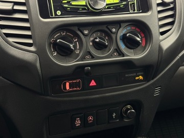 Mitsubishi L200 V Club Cab 2.4 154KM 2019 Mitsubishi L200 DC Invite / Wyciągarka / Hak / Sal, zdjęcie 23