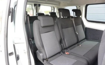 Opel Vivaro C Kombi Long 1.5 102KM 2020 Opel Vivaro Bezwypadkowy Serwisowany 1-Wlasciciel Navi 9-Osobowy Pdc Tempo, zdjęcie 9