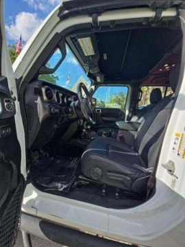 Jeep Gladiator 2020 Jeep Gladiator S Edition Crew Cab Medium Bed 2020 3.6 Benzyna 285KM, zdjęcie 8