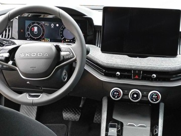 Skoda Superb III Kombi Facelifting 2.0 TDI SCR 150KM 2025 SKODA Superb Edition 130 2.0 TDI DSG Combi 150KM 2025, zdjęcie 8