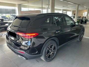 Mercedes GLC C254/X254 Coupe 2.0 220d 197KM 2026 MERCEDES-BENZ GLC 220 d 4-Matic AMG Line 2.0 197KM, zdjęcie 2
