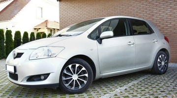 Toyota Auris I 2010 Toyota Auris Klimatronic|Parktronic|6 Bieg| Zarej|, zdjęcie 3