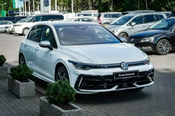 Volkswagen Golf VIII R Facelifting 2.0 TSI 333KM 2026 Volkswagen Golf R 2.0 TSI 4Motion 333 KM DSG, zdjęcie 3