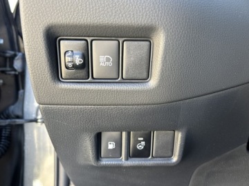 Toyota C-HR I Crossover 1.2L Turbo 116KM 2019 Toyota C-HR Kamera cofania/ aktywny tempomat/ andr, zdjęcie 18