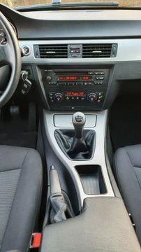 BMW Seria 3 E90-91-92-93 Limuzyna E90 320i 150KM 2005 BMW 320 2.0i 150KM # Climatronic # Parktronic # El, zdjęcie 19