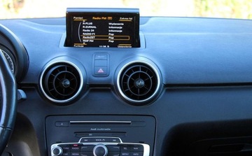 Audi A1 I Sportback 5d Facelifting 1.0 TFSI ultra 95KM 2016 Audi a1 Zarejestrowany Zadbany Benzyna 95KM, zdjęcie 16