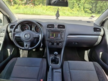 Volkswagen Golf VI Hatchback 5d 1.6 TDI-CR DPF BlueMotion 105KM 2011 Volkswagen Golf 1.6 tdi 180tys.km, zdjęcie 21