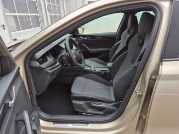 Skoda Octavia IV Liftback 1.5 TSI EVO 150KM 2026 Skoda Octavia SPORTLINE 1.5 TSI DSG z placu 150 KM, zdjęcie 16