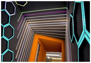 алюминиевый светодиодный профиль ДЛЯ СВЕТОДИОДНОЙ ЛЕНТЫ С ЛАМПОЙ, 2м, анодированный