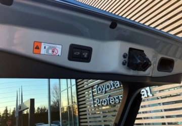 Toyota C-HR II SUV 1.8 Hybrid 140KM 2025 Toyota C-HR Toyota C-HR 1.8 Hybrid Executive 1.8 Hybryda 140KM, zdjęcie 8