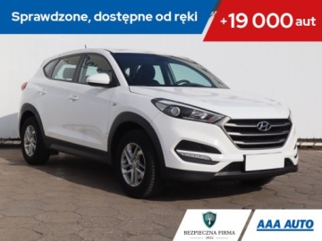 Hyundai Tucson III SUV 1.6 GDI 132KM 2015 Hyundai Tucson 1.6 GDI, Klima, Parktronic