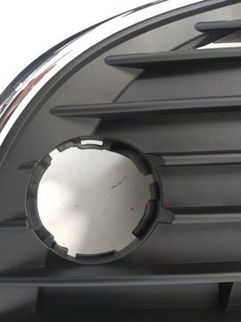 MASKA MŘÍŽKA CHLADIČŮ NÁRAZNÍKU CHRÓM TOYOTA YARIS III FACELIFT 14-