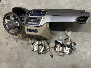 Mercedes ML W166 КОМПЛЕКТ РЕМНЕЙ БЕЗОПАСНОСТИ КОНСОЛЬНОЙ ПАНЛИ