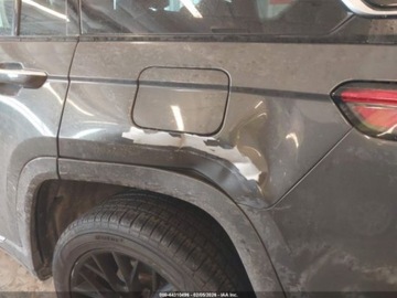 Jeep Grand Cherokee IV 2022 Jeep Grand Cherokee 2022 r., 3,6L SUMMIT 4X4 3.6 Benzyna 293KM, zdjęcie 16