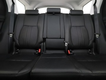 Land Rover Discovery Sport SUV 2.0 eD4 150KM 2018 Land Rover Discovery Sport 2.0d Sport Pure, zdjęcie 17