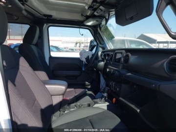 Jeep 2022 Jeep Gladiator 2022r., Willys, od ubezpieczalni 3.6 Benzyna 285KM, zdjęcie 8