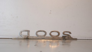 MERCEDES W110 W111 W123 ЭМБЛЕМА 200D ОРИГИНАЛ