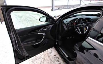 Opel Insignia I Sports Tourer 2.0 CDTI ECOTEC 160KM 2011 Opel Insignia 2.0 Cdti Navi Skorzana tapicerka OPC-line Tryby jazdy Gwar, zdjęcie 9