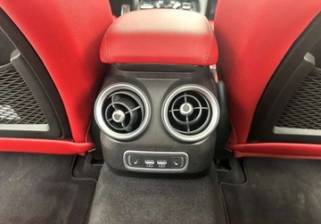 Alfa Romeo Giulia II Sedan Facelifting 2.0 Turbo 280KM 2021 Alfa Romeo Giulia Q4 2.0 BENZ 280 KM FULL 2021r Warszawa 2.0 Benzyna 280KM, zdjęcie 13