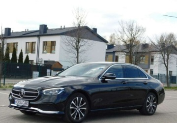 Mercedes Klasa E W213 2021 Mercedes-Benz Klasa E z Gwarancja Bezwypadkowy Model 2022r 2.0 211KM, zdjęcie 18