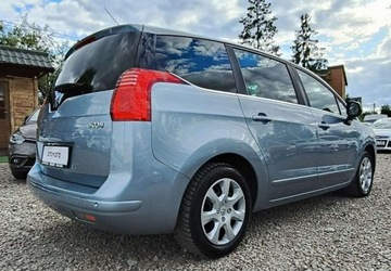 Peugeot 5008 I Minivan 1.6 VTi 120KM 2010 Peugeot 5008 Peugeot 5008 1.6 Benzyna 120KM, zdjęcie 2