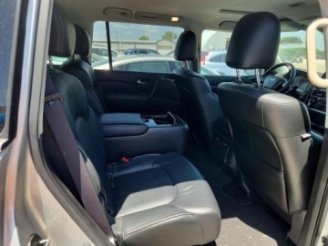 Infiniti 2022 Infiniti QX80 Luxe 2022 5.6 Benzyna 400KM, zdjęcie 10