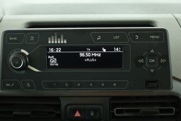 Peugeot Rifter Standard 1.5 BlueHDI 102KM 2020 Peugeot Rifter 1.5 BlueHDi, Salon Polska, zdjęcie 8