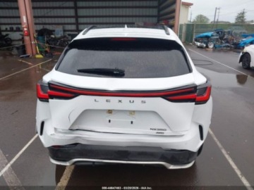 Lexus NX II 2023 Lexus NX 350 F Sport Handling 2023 2.4 Benzyna 275KM, zdjęcie 4
