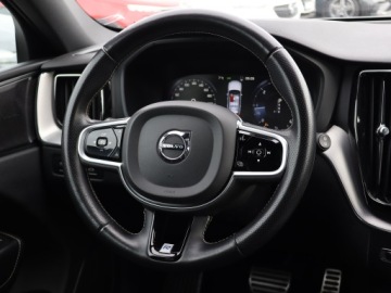 Volvo XC60 II Crossover D4 190KM 2018 Volvo XC60 D4, Salon Polska, Serwis ASO, 187 KM, zdjęcie 15