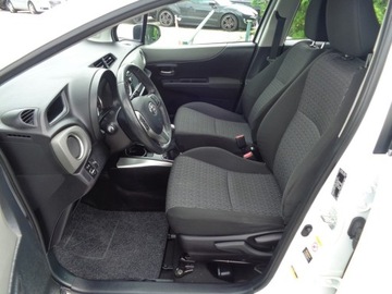 Toyota Yaris III Hatchback 5d 1.0 VVT-i 69KM 2013 Toyota Yaris III Klimatronic Navi..., zdjęcie 4